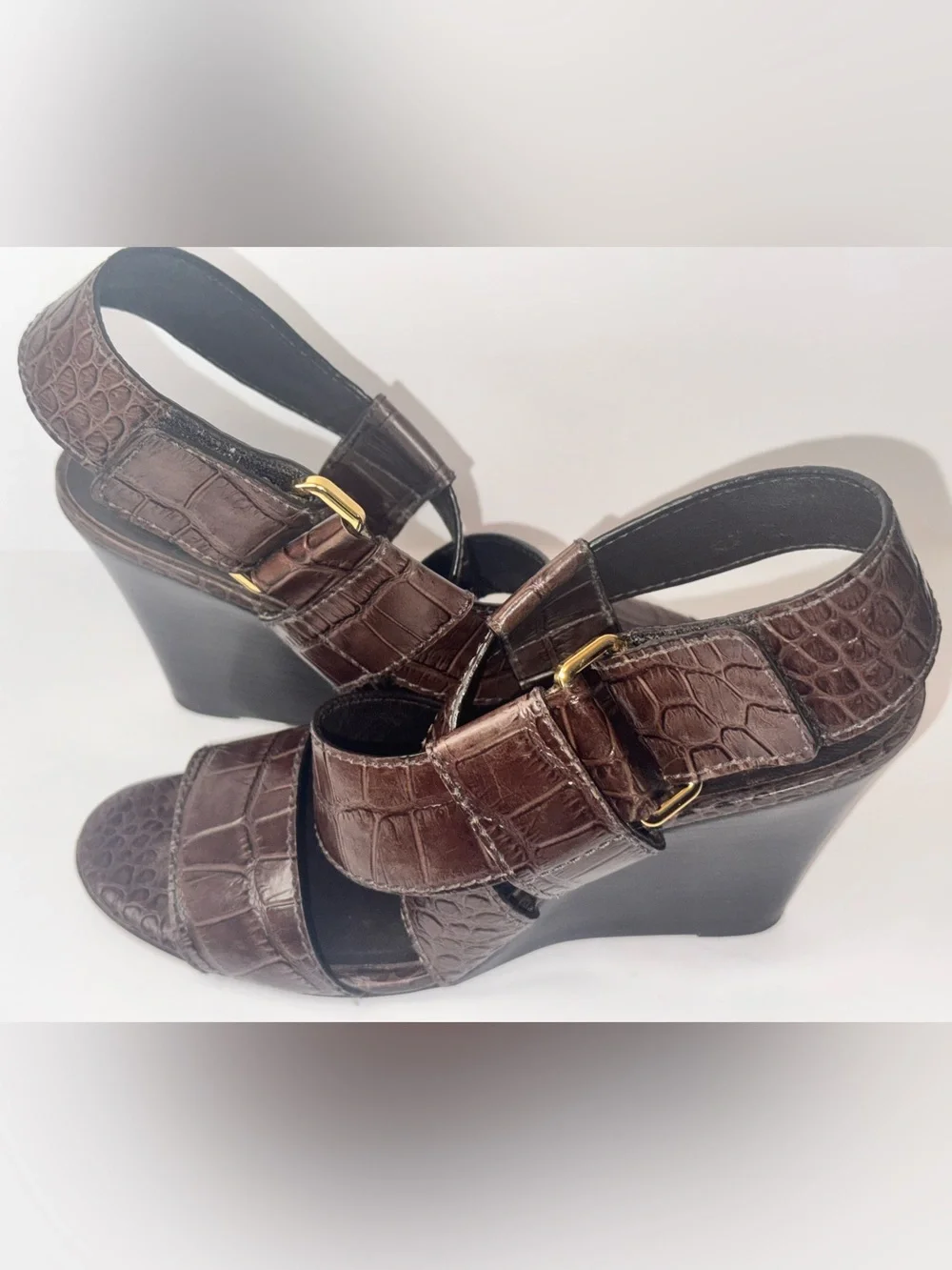 Tory Burch Brown Croc Embossed Leather Wedge Sandals Size 8